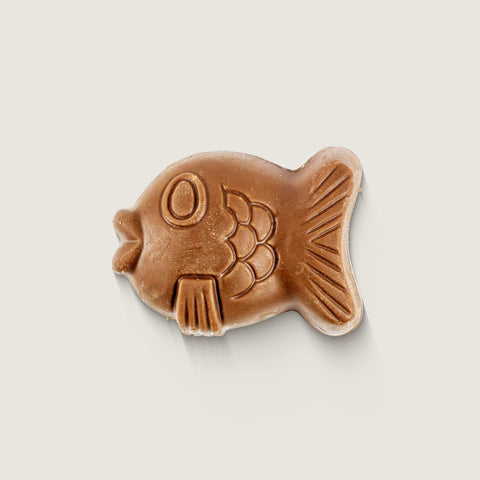 Chocolate Fish Gianduja Almond 34% Milk